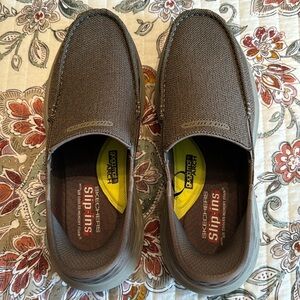 Sketchers Slip-ins shoes